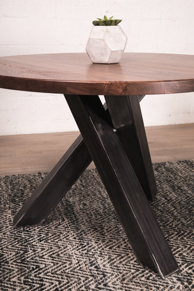 Campfire Round Dining Table