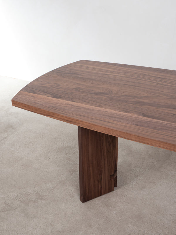 Partition Dining Table