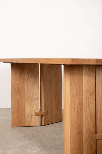 Partition Dining Table